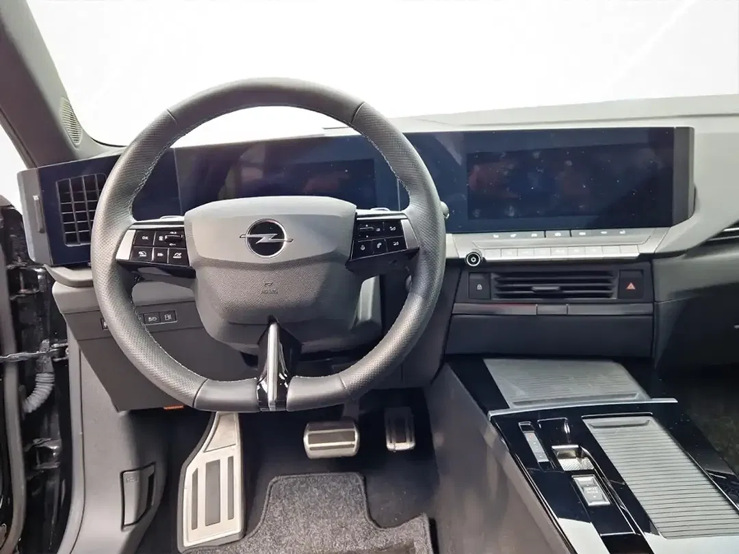 Opel Astra - Thumbnail 11