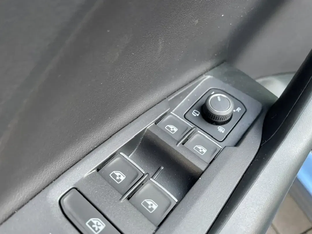 Volkswagen T-Cross 1.0 TSI Goal - foto 15