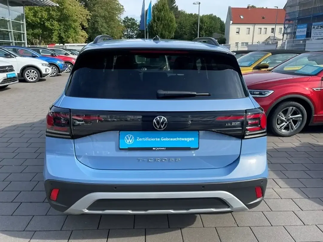 Volkswagen T-Cross - Thumbnail 7
