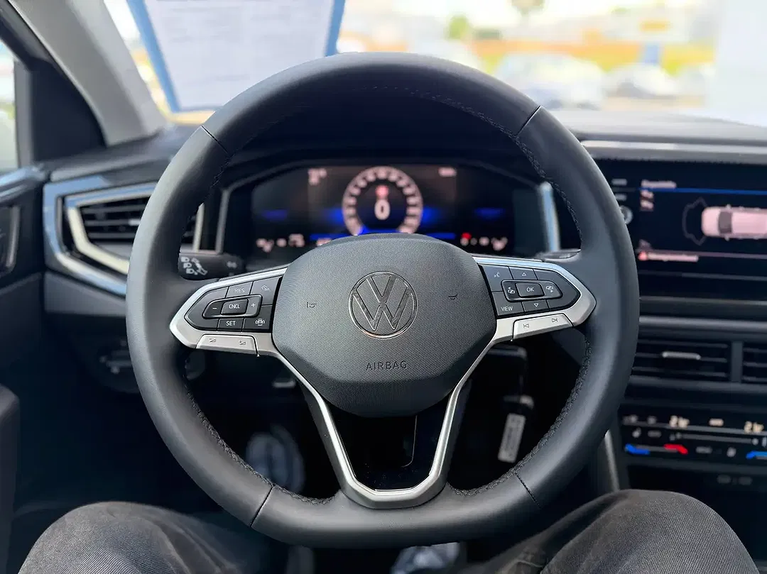 Volkswagen Polo - Thumbnail 12