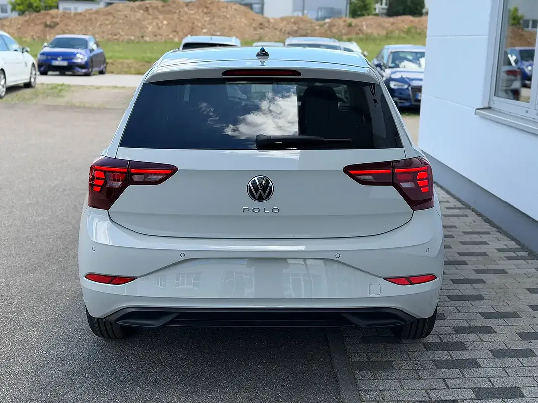 Volkswagen Polo - Thumbnail 5