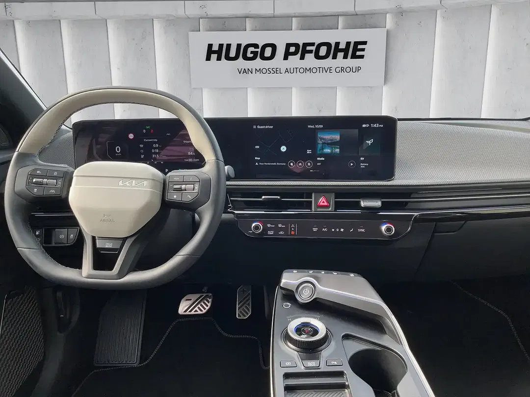 Kia EV6 - Thumbnail 4