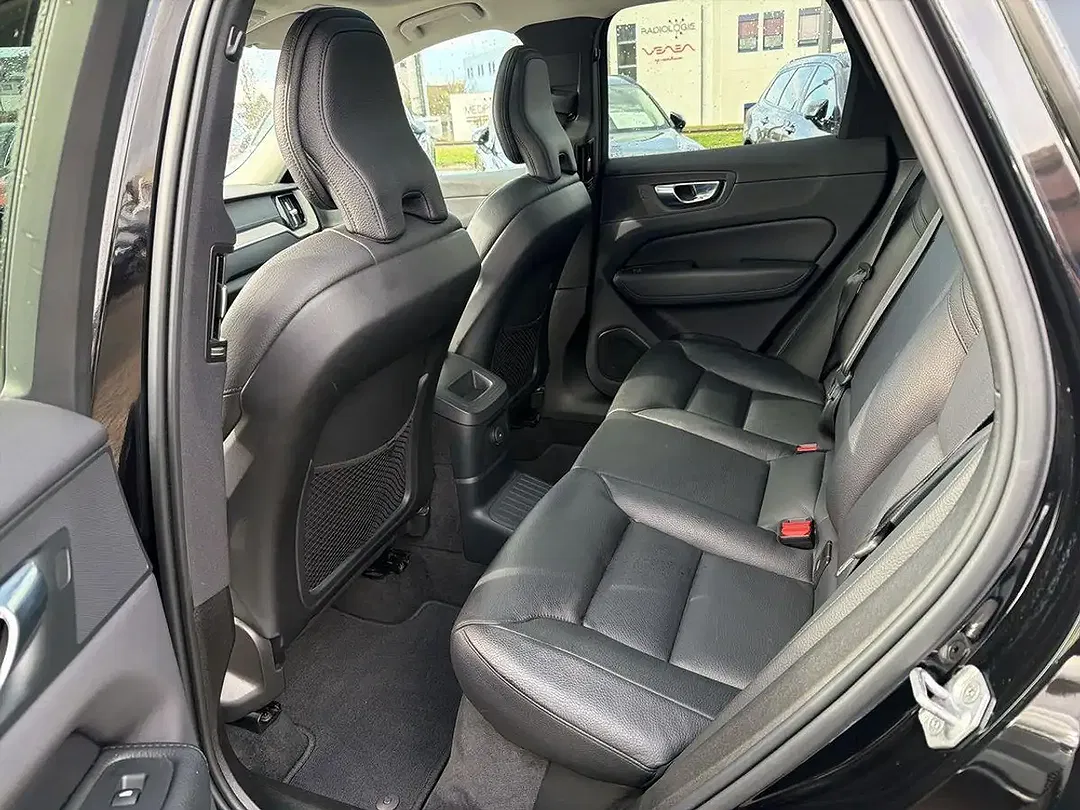 Volvo XC60 - Thumbnail 14