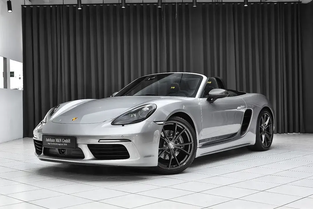 Porsche Boxster - Thumbnail 1