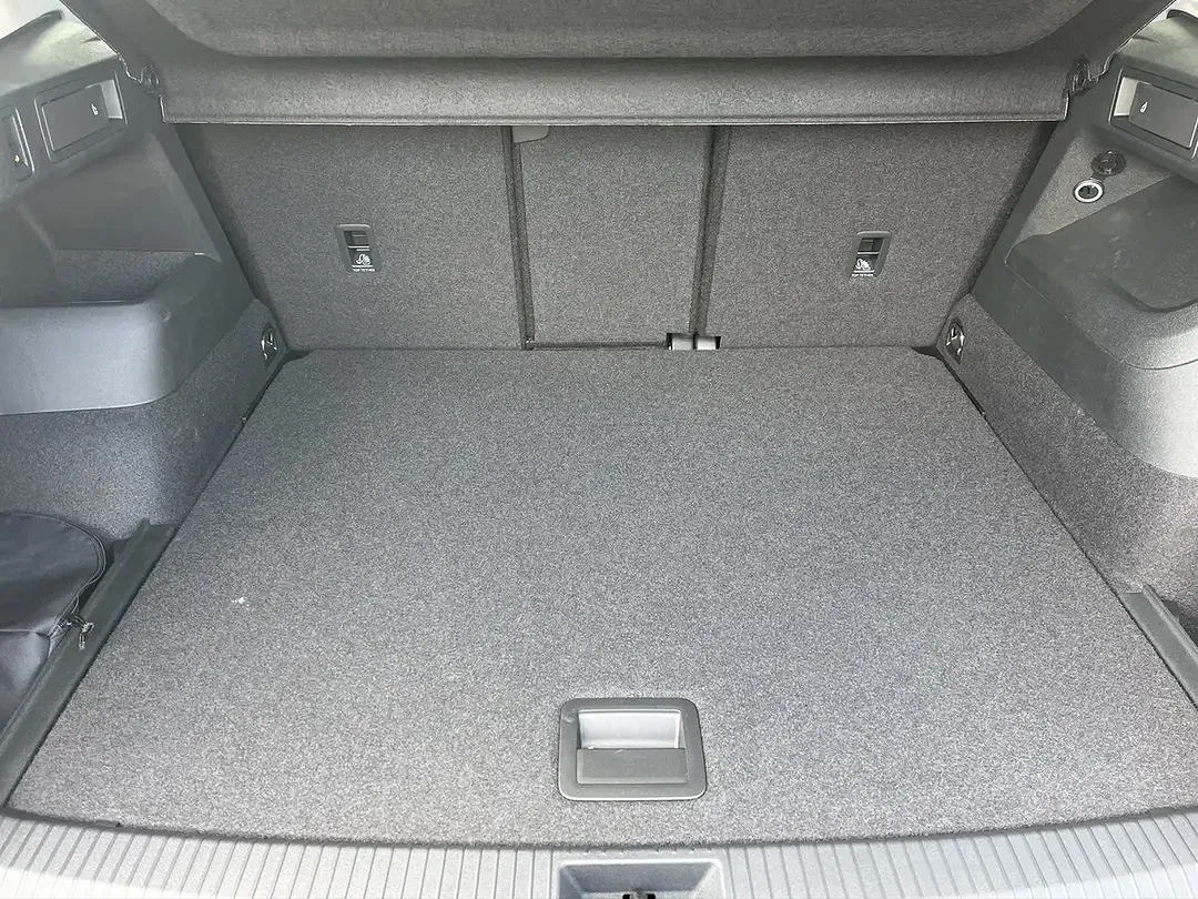 Volkswagen Tiguan - Thumbnail 12