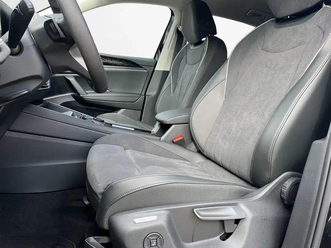 Volkswagen Tiguan - Thumbnail 7