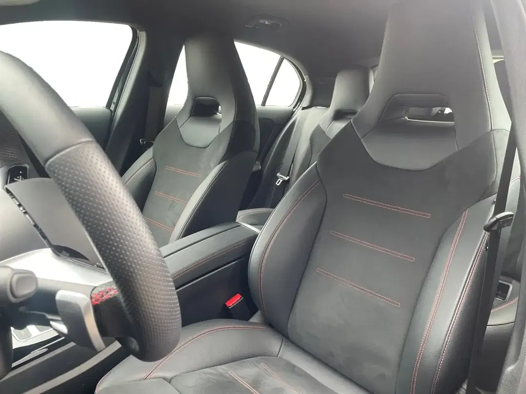 Mercedes-Benz A 200 - Thumbnail 5