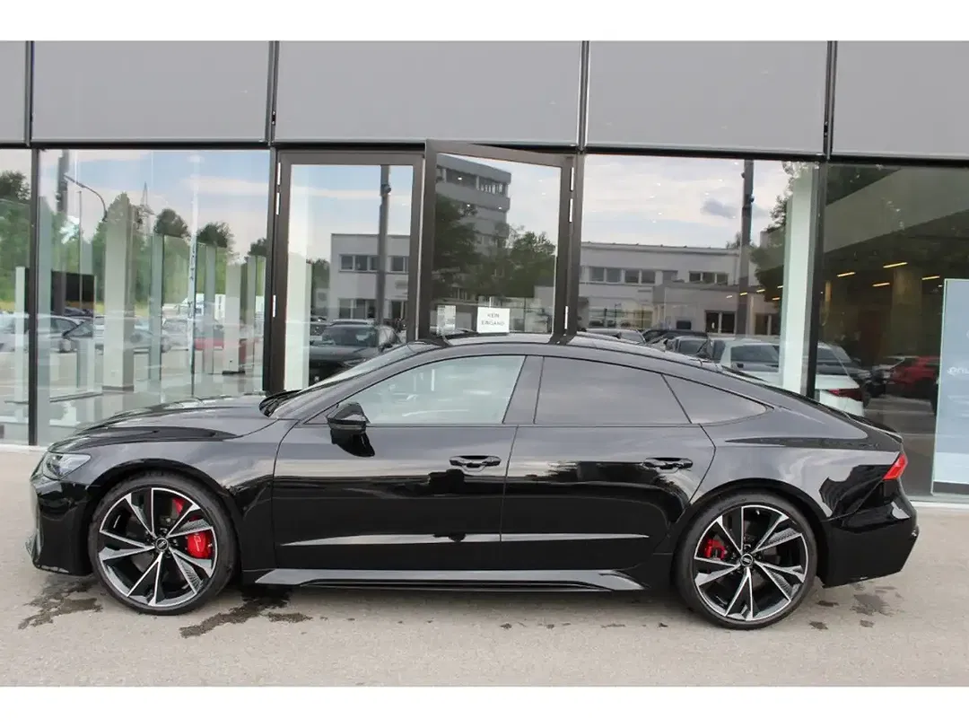 Audi RS7 - Thumbnail 3