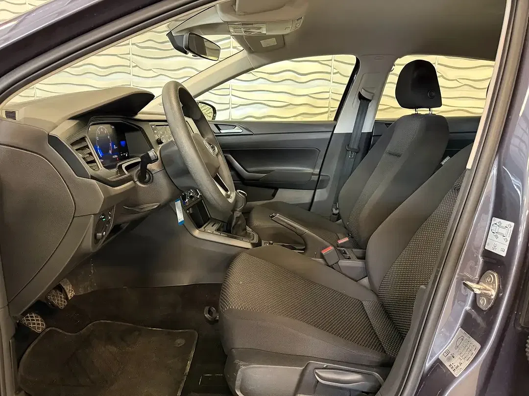 Volkswagen Polo - Thumbnail 7
