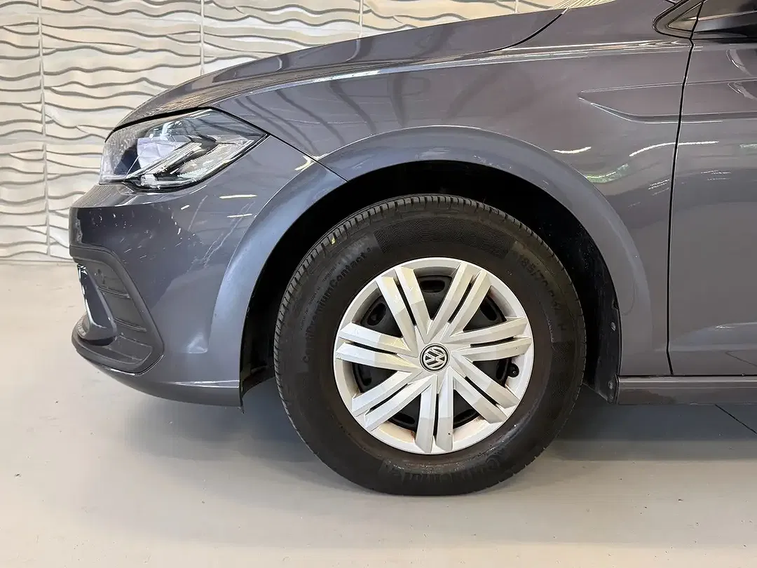 Volkswagen Polo - Thumbnail 5