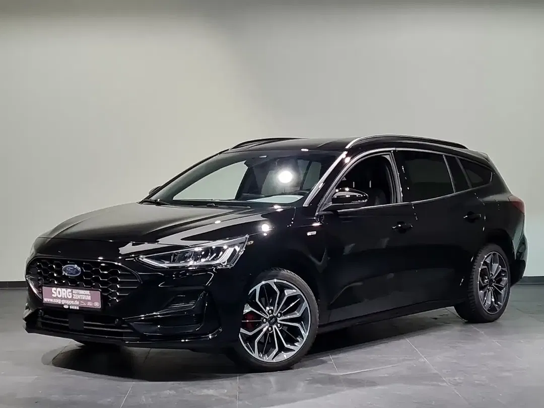 Ford Focus - Thumbnail 13