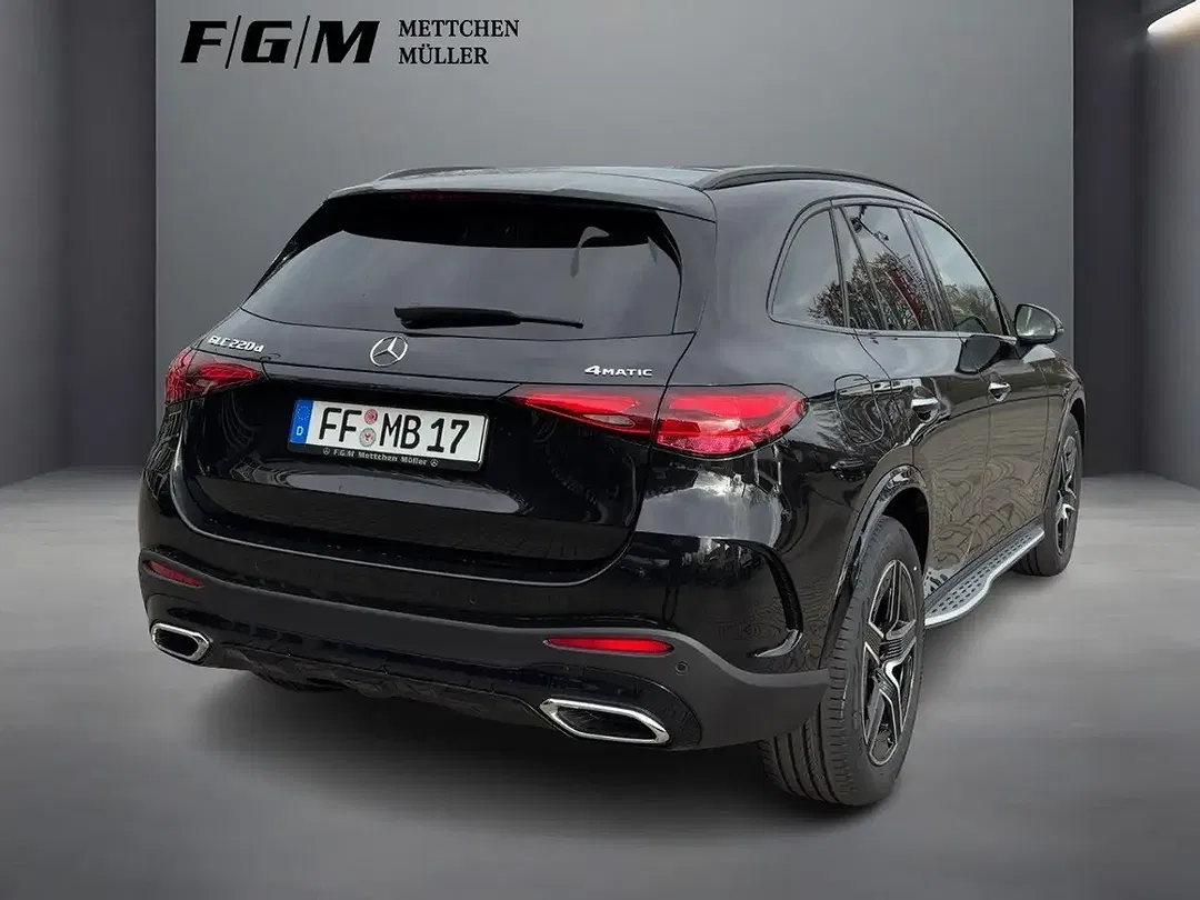 Mercedes-Benz GLC 220 - Thumbnail 3