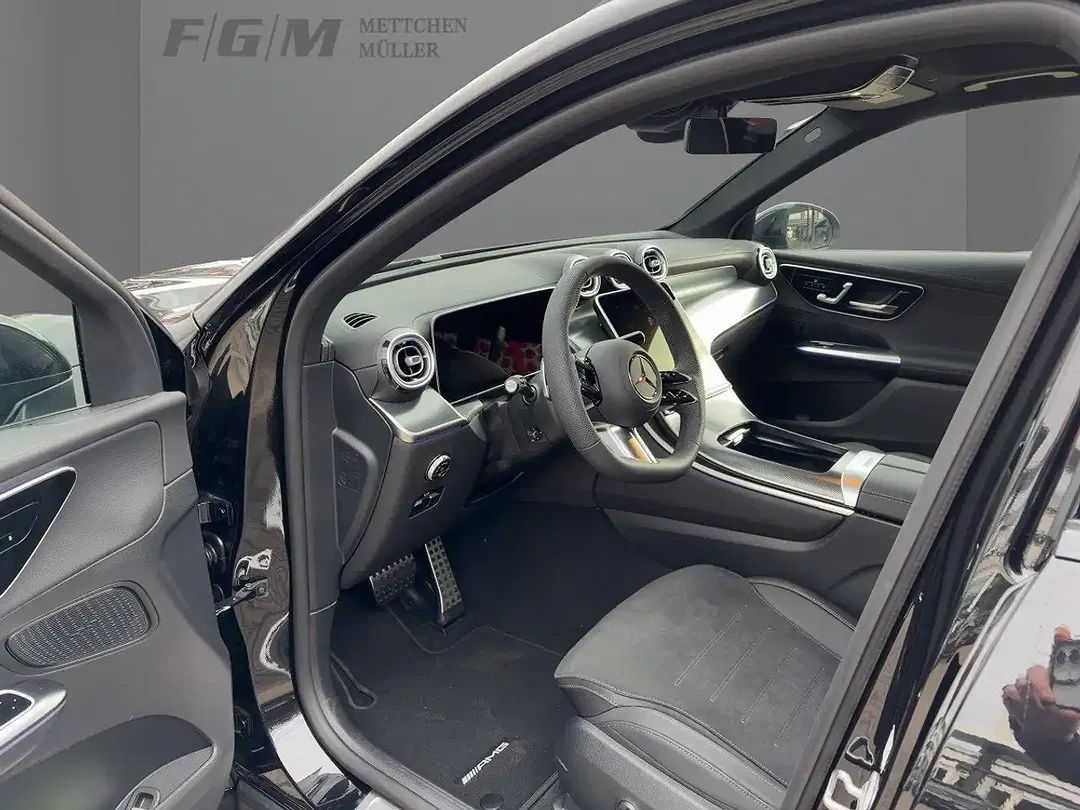 Mercedes-Benz GLC 220 - Thumbnail 6