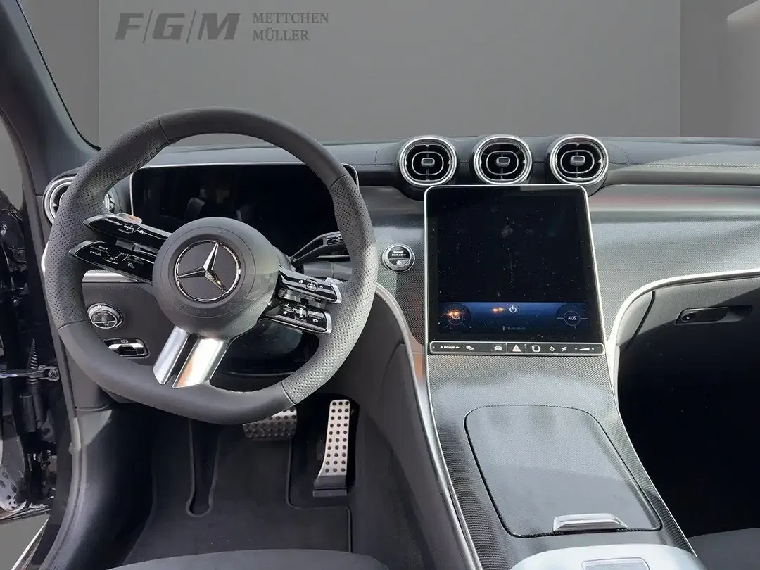 Mercedes-Benz GLC 220 - Thumbnail 8