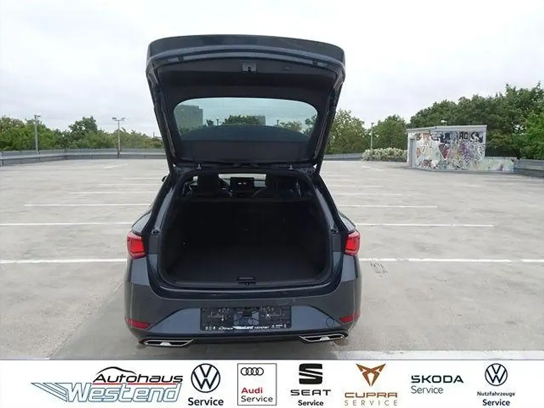SEAT Leon - Thumbnail 11