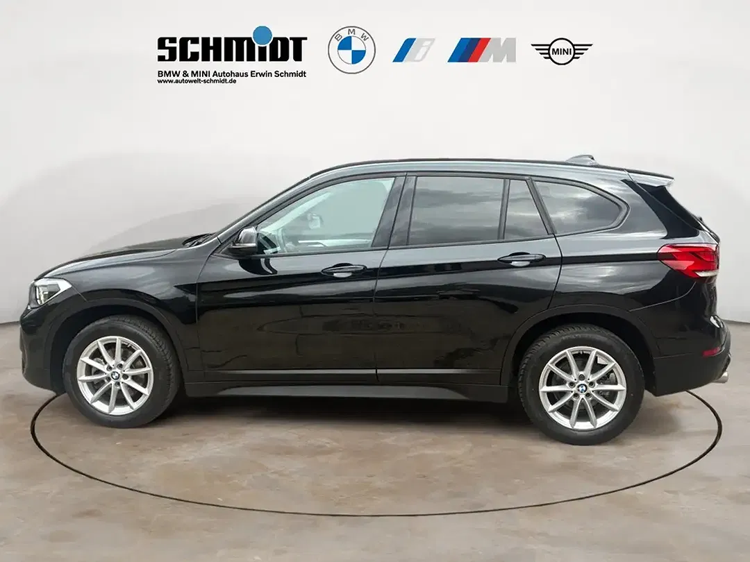 BMW X1 - Thumbnail 4