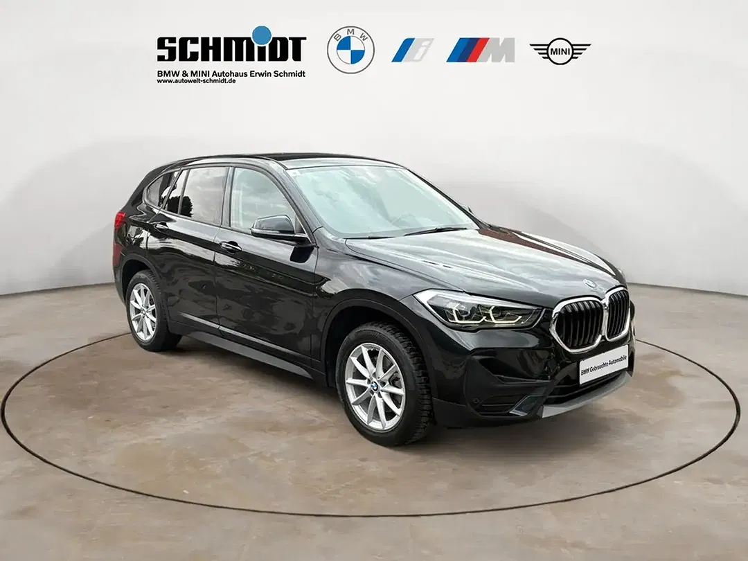 BMW X1 - Thumbnail 9