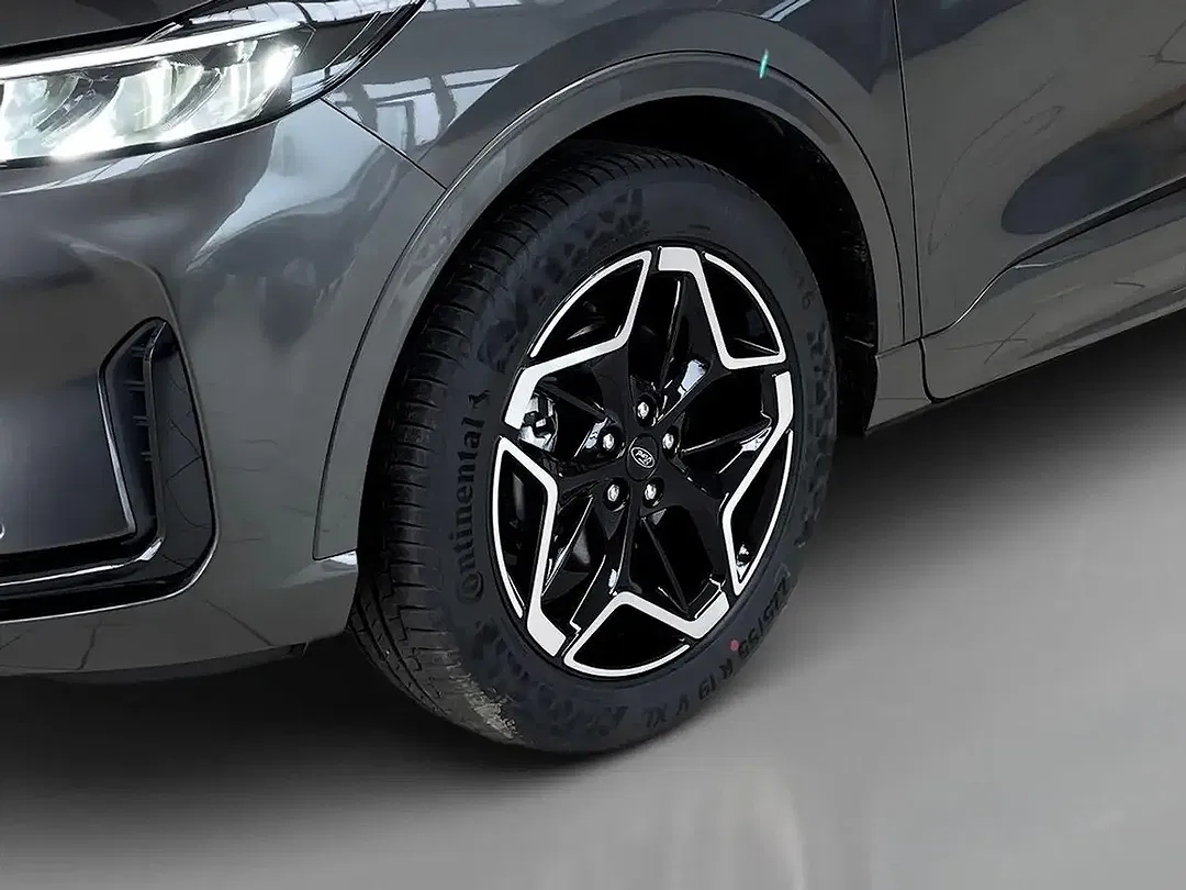 Ford Kuga - Thumbnail 10