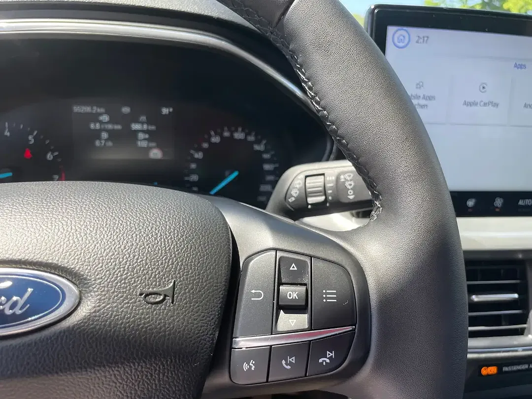 Ford Focus - Thumbnail 16