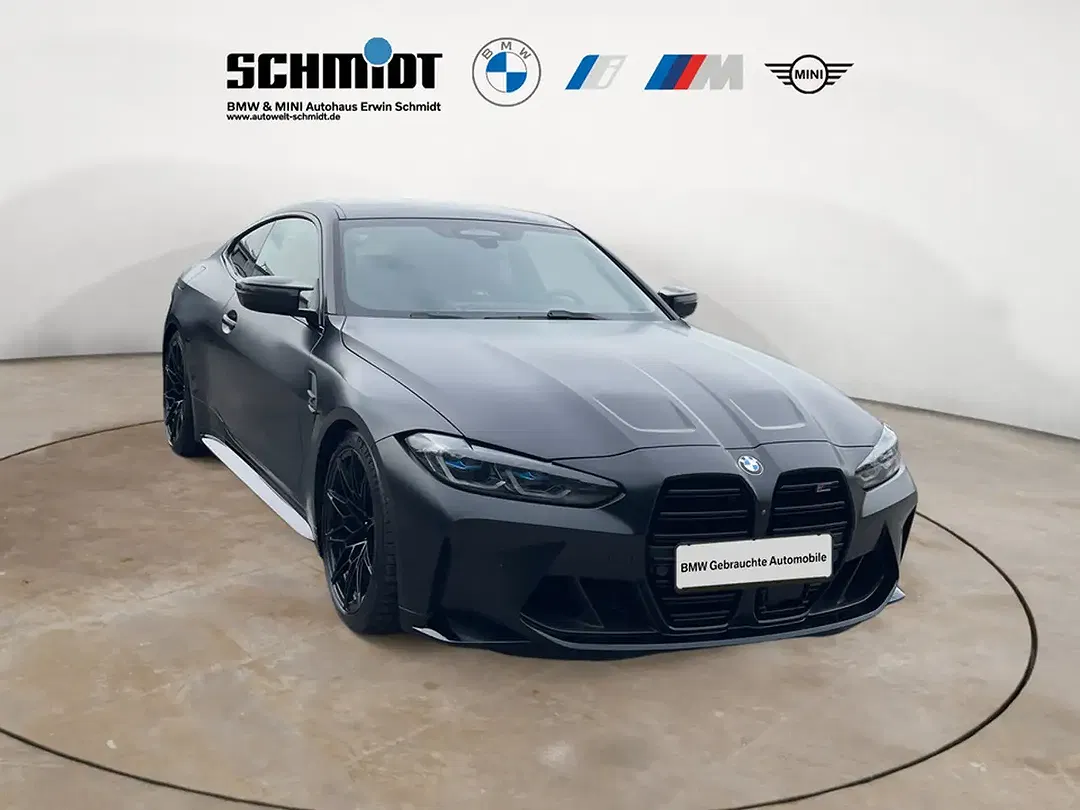 BMW M4 - Thumbnail 5