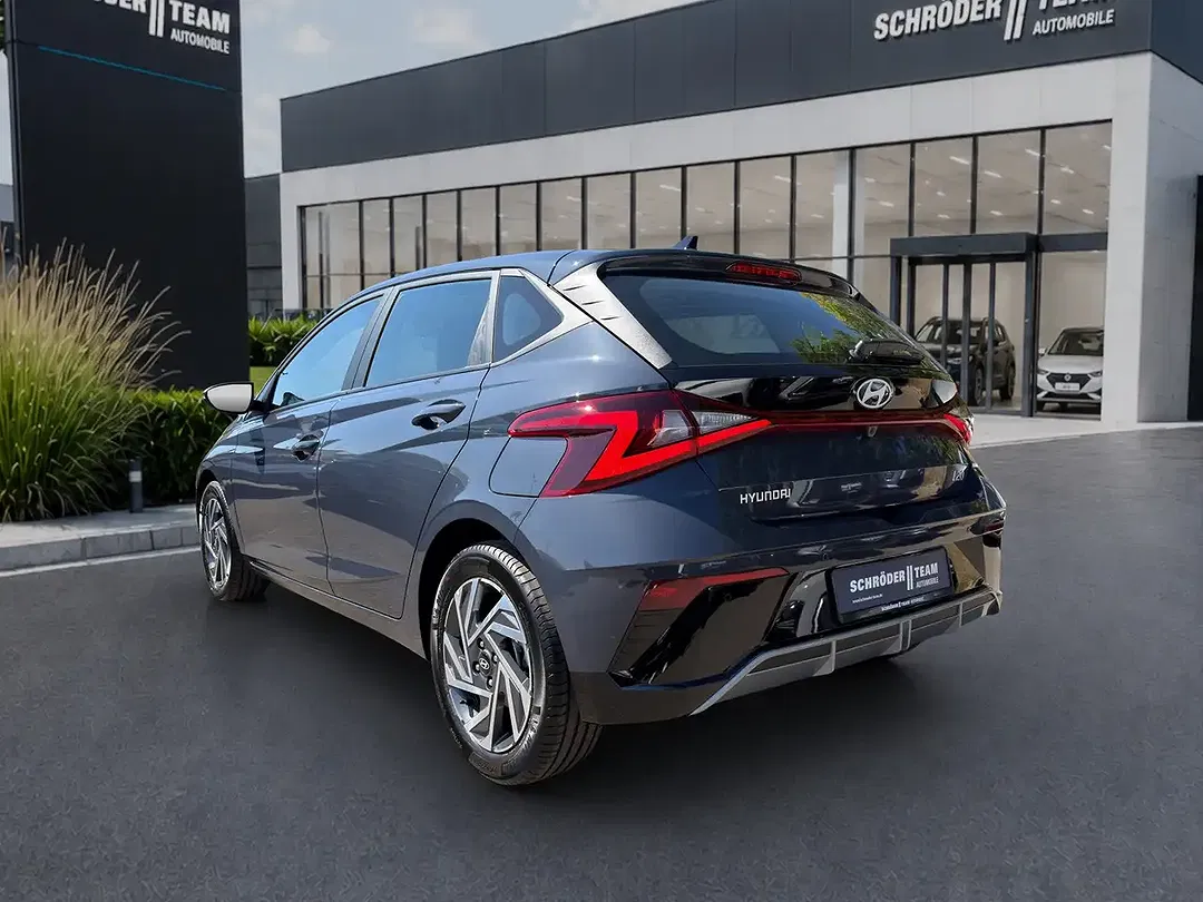 Hyundai i20 - Thumbnail 3