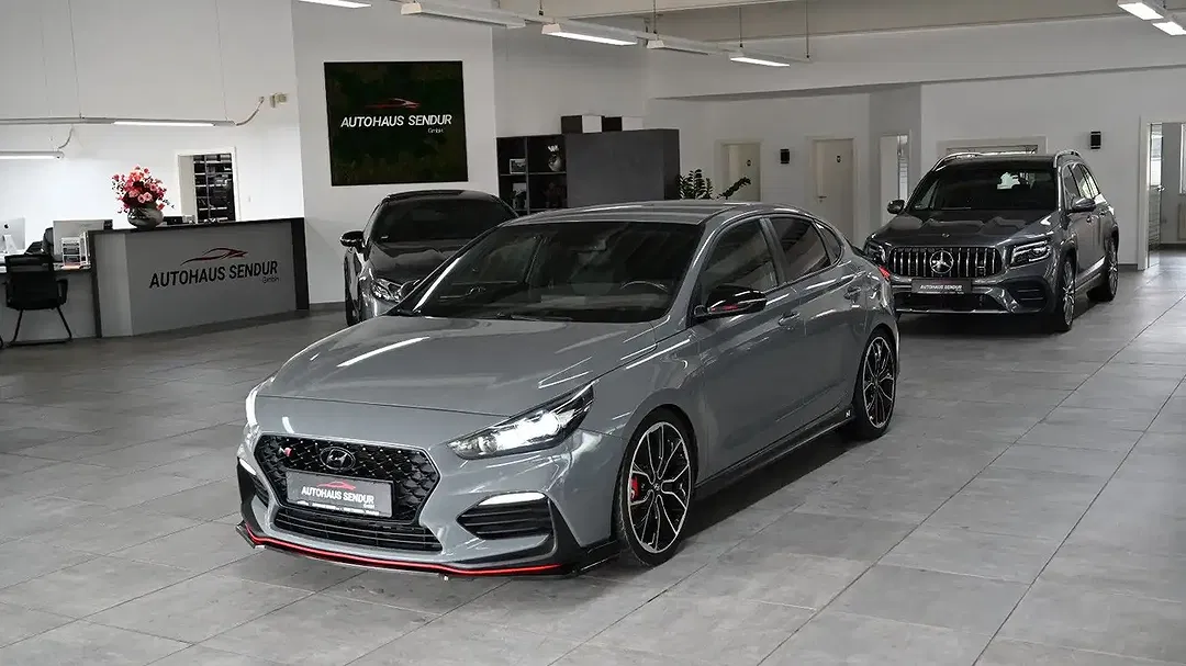 Hyundai i30 - Thumbnail 2