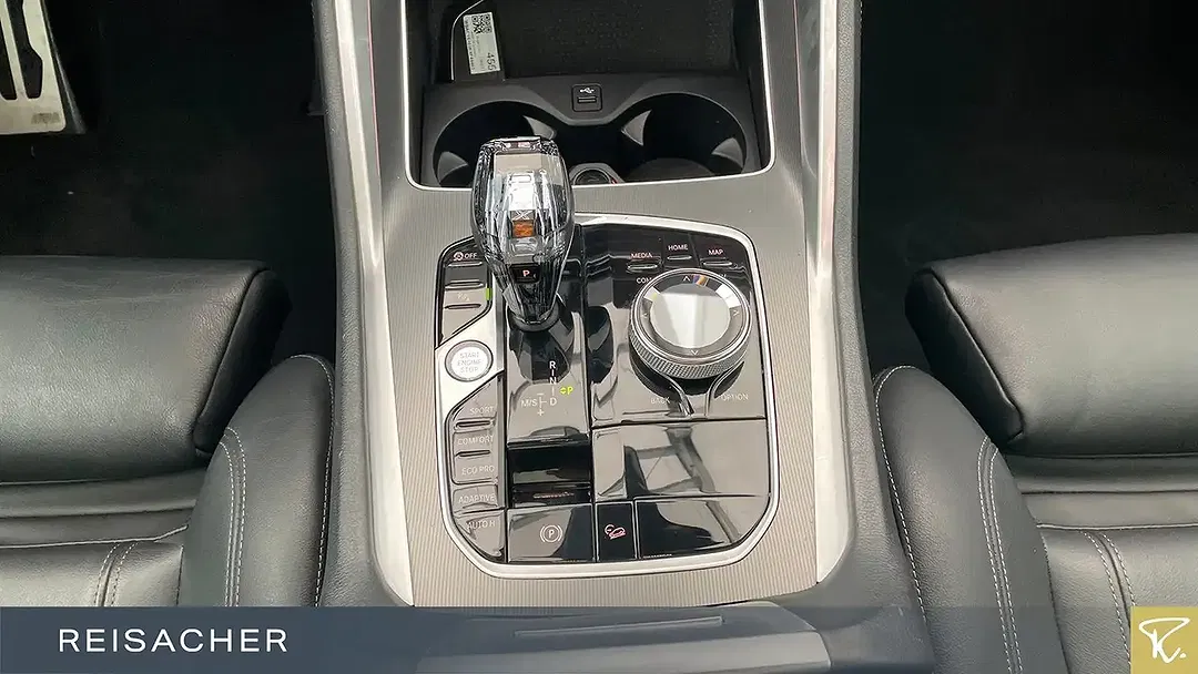 BMW X6 - Thumbnail 11