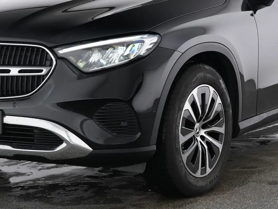 Mercedes-Benz GLC 220 - Thumbnail 3