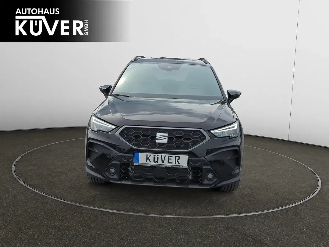 SEAT Arona - Thumbnail 2