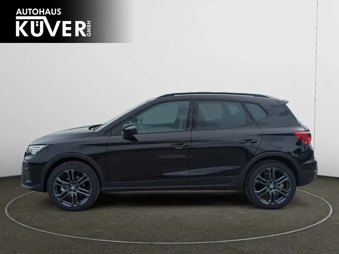 SEAT Arona - Thumbnail 3