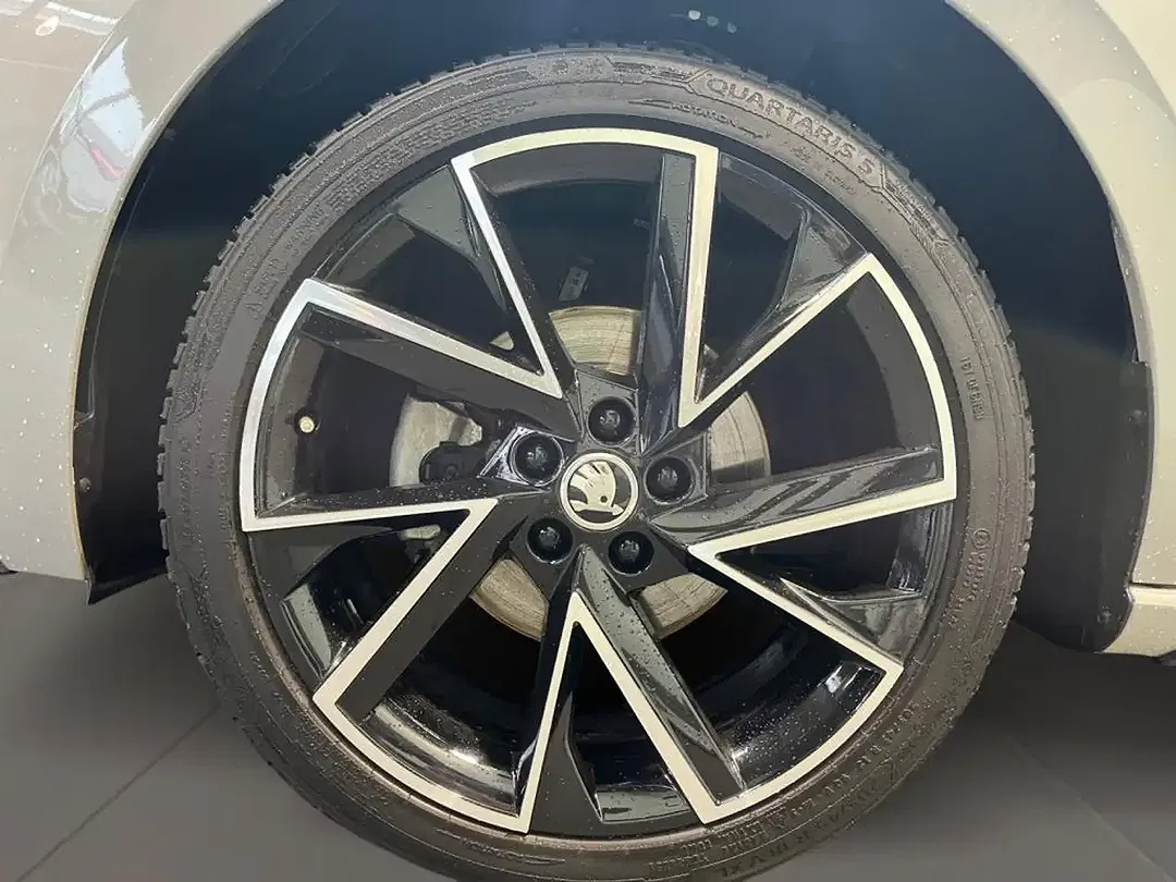Skoda Scala - Thumbnail 8
