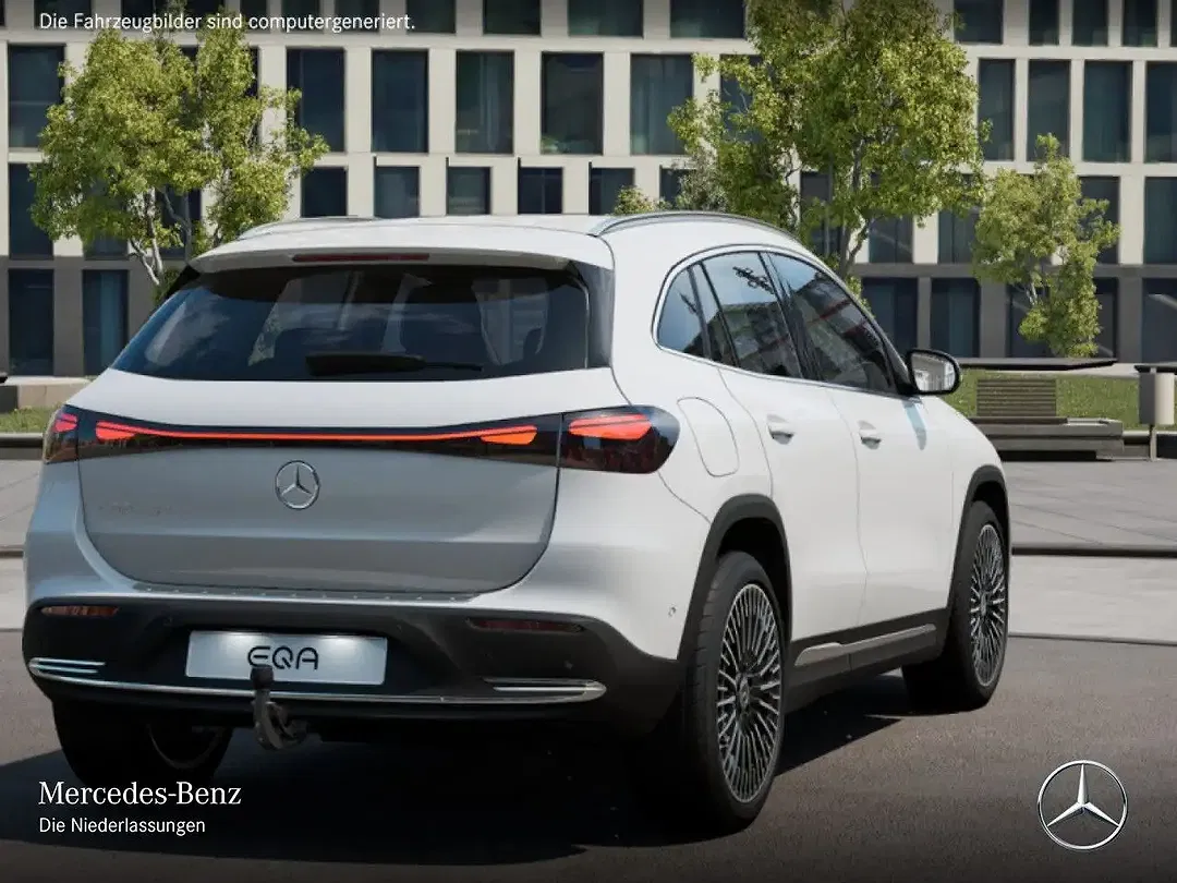 Mercedes-Benz EQA 250 - Thumbnail 4