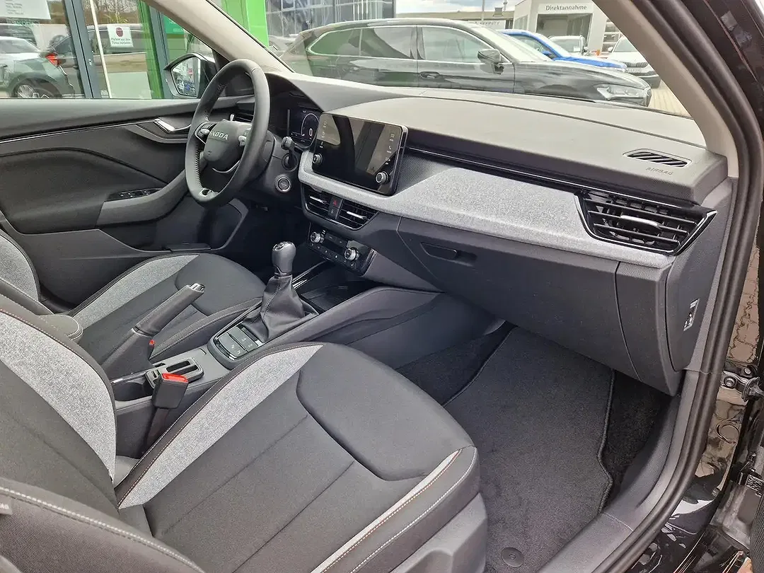 Skoda Kamiq - Thumbnail 8