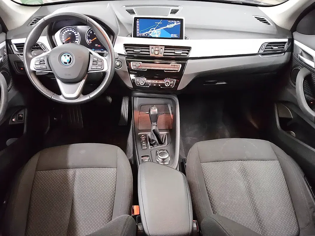 BMW X1 - Thumbnail 5