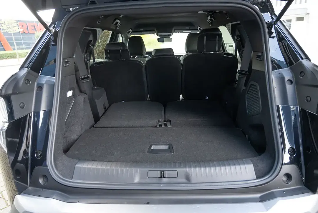 Peugeot 5008 - Thumbnail 17