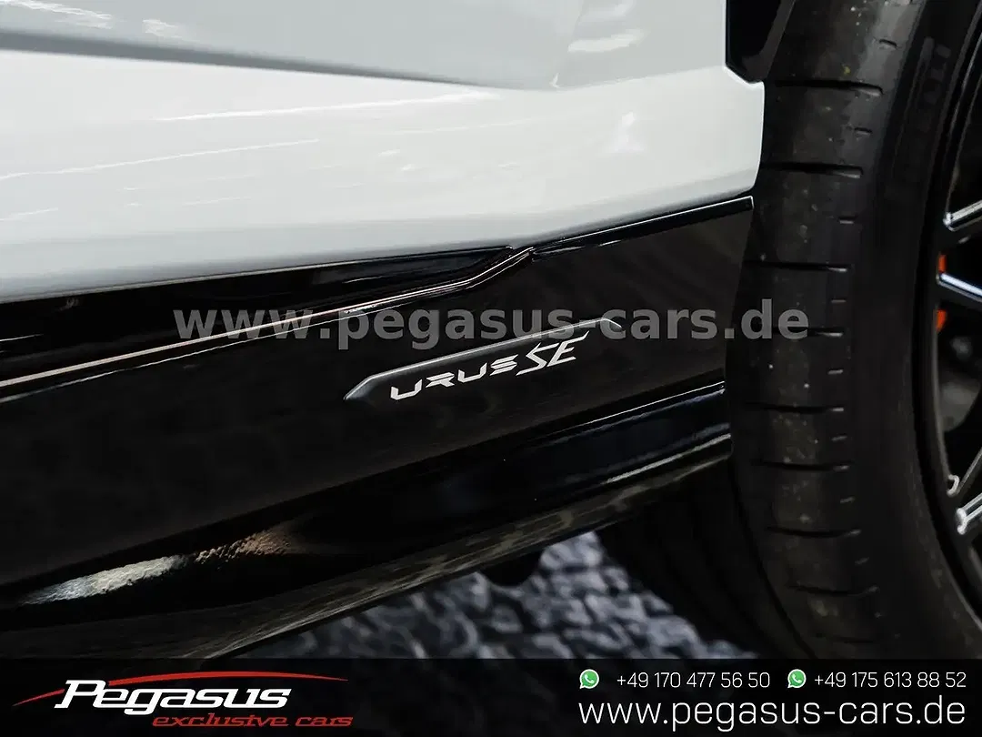 Lamborghini Urus - Thumbnail 12