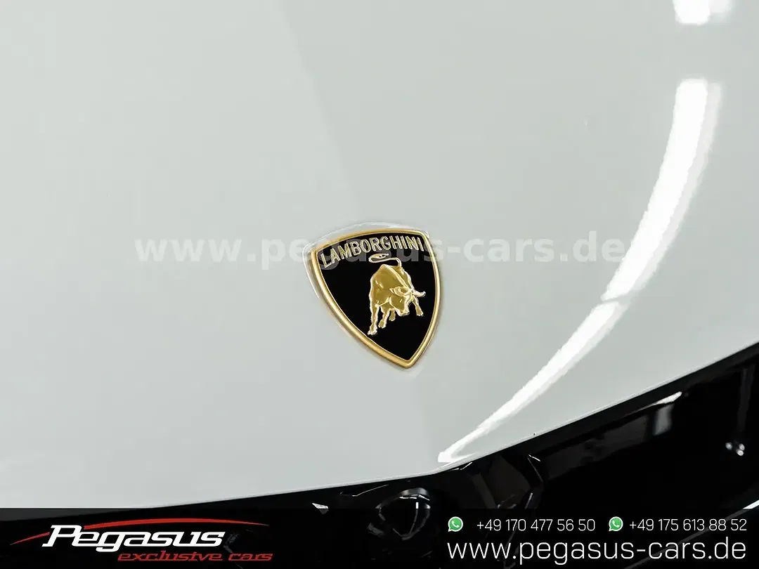 Lamborghini Urus - Thumbnail 15