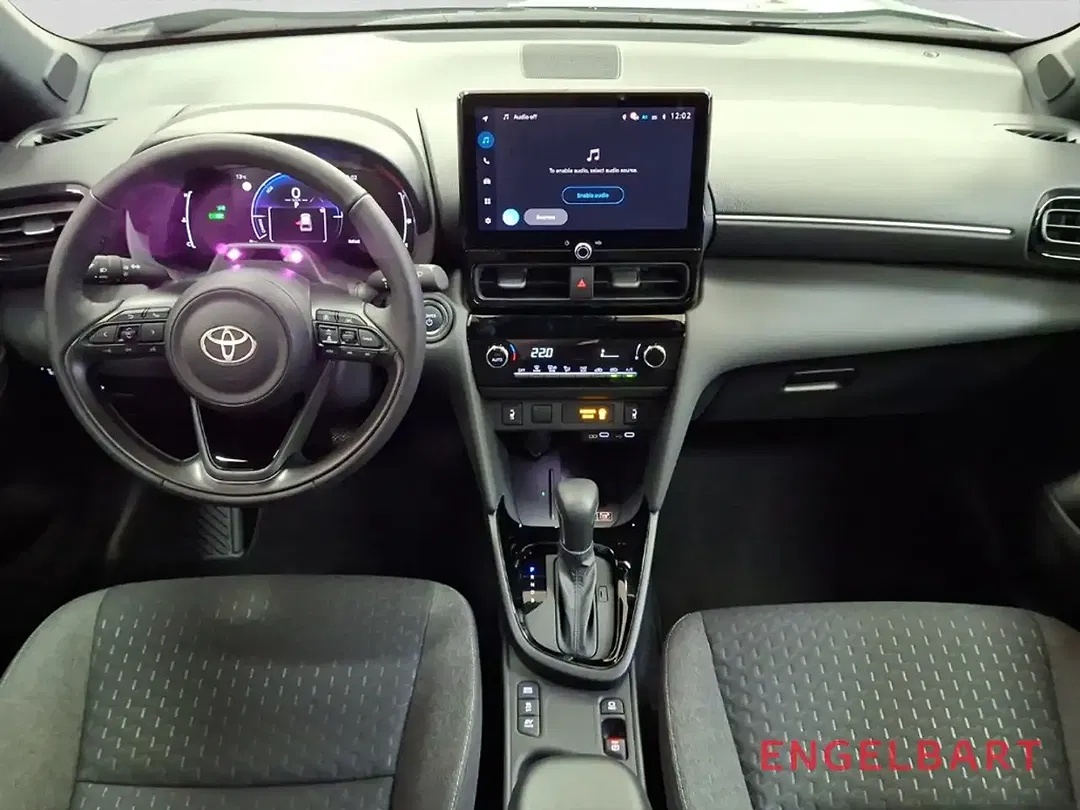 Toyota Yaris Cross - Thumbnail 8
