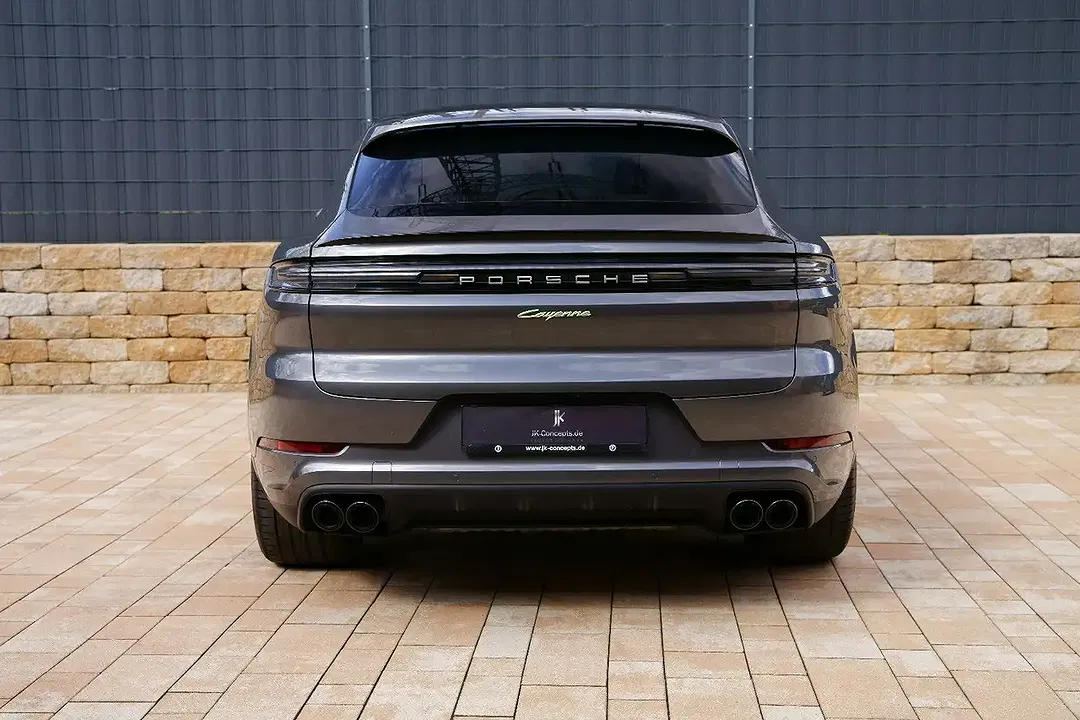 Porsche Cayenne - Thumbnail 7