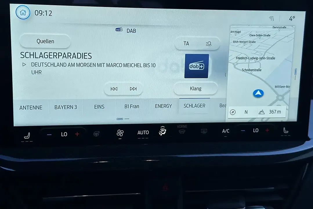 Ford Focus - Thumbnail 22