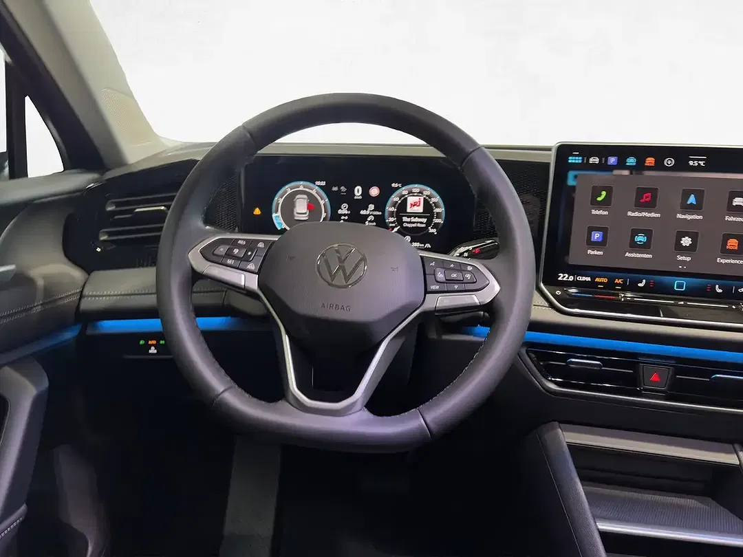 Volkswagen Tiguan - Thumbnail 11