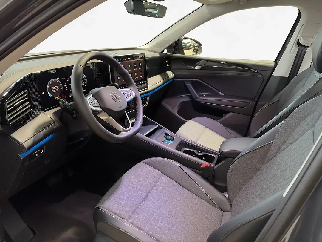Volkswagen Tiguan - Thumbnail 7