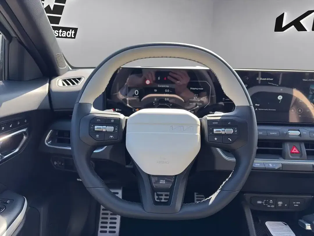 Kia K4 - Thumbnail 10
