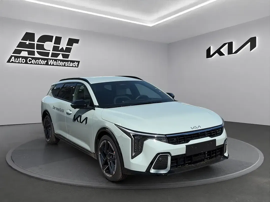 Kia K4 - Thumbnail 3