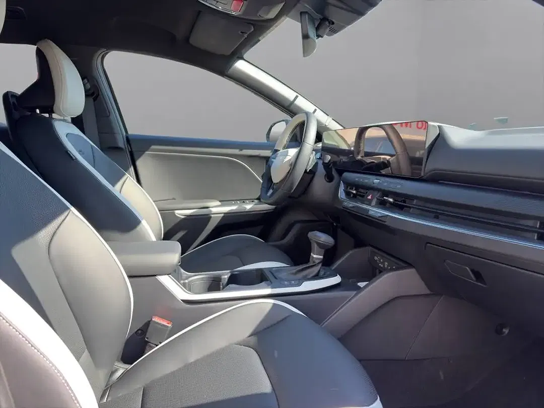 Kia K4 - Thumbnail 8