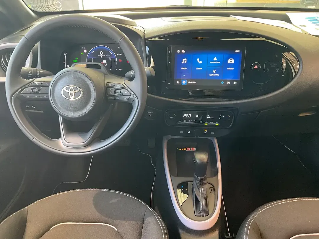 Toyota Aygo - Thumbnail 9