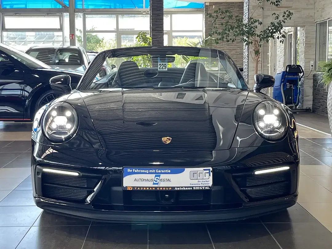Porsche 911 Sport Chrono Carrera 4 GTS - foto 2