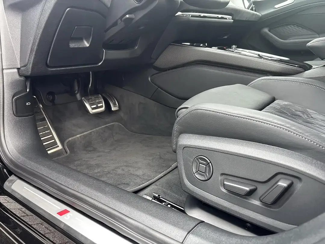 Audi A6 - Thumbnail 15