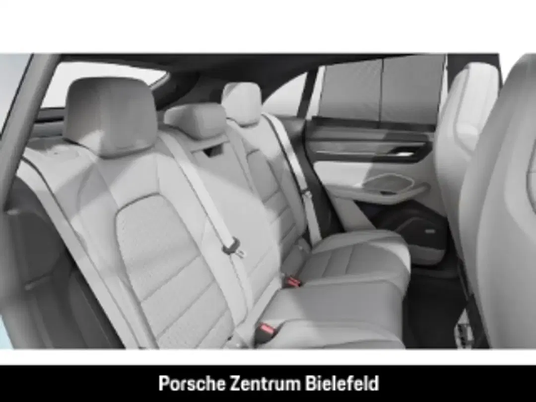 Porsche Macan - Thumbnail 10