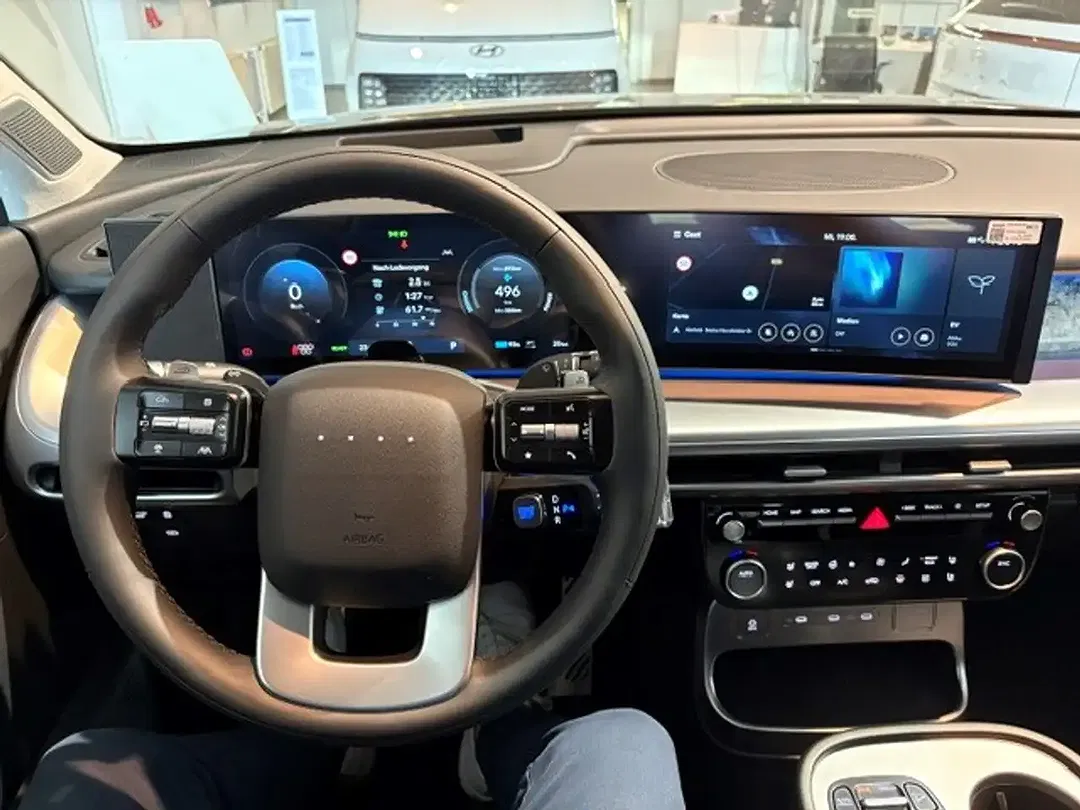 Hyundai IONIQ 9 - Thumbnail 8